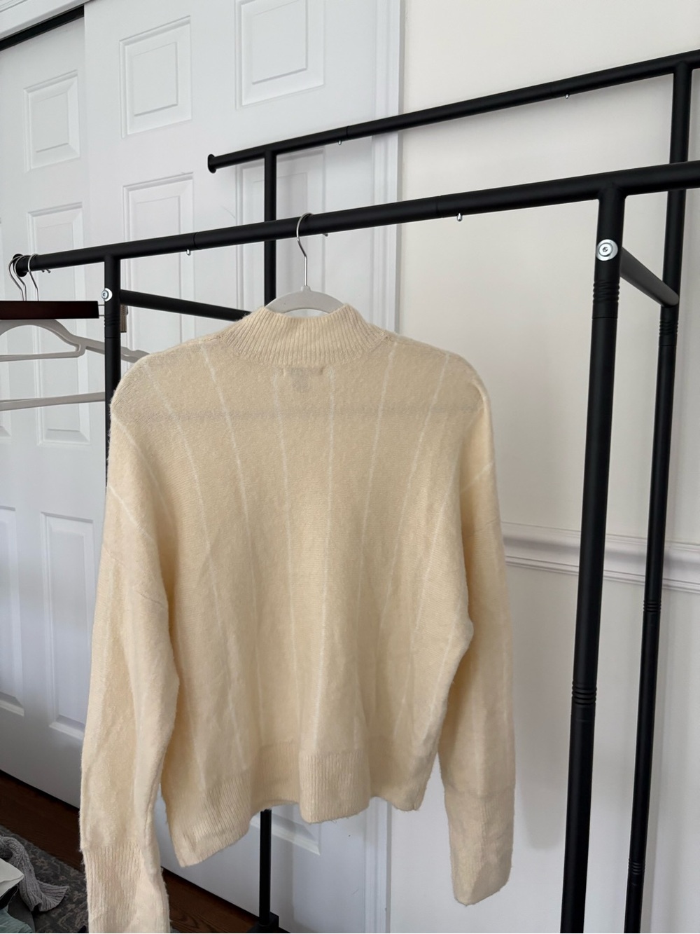 Amuse Society Cream Ribbed Mock Neck Sweater